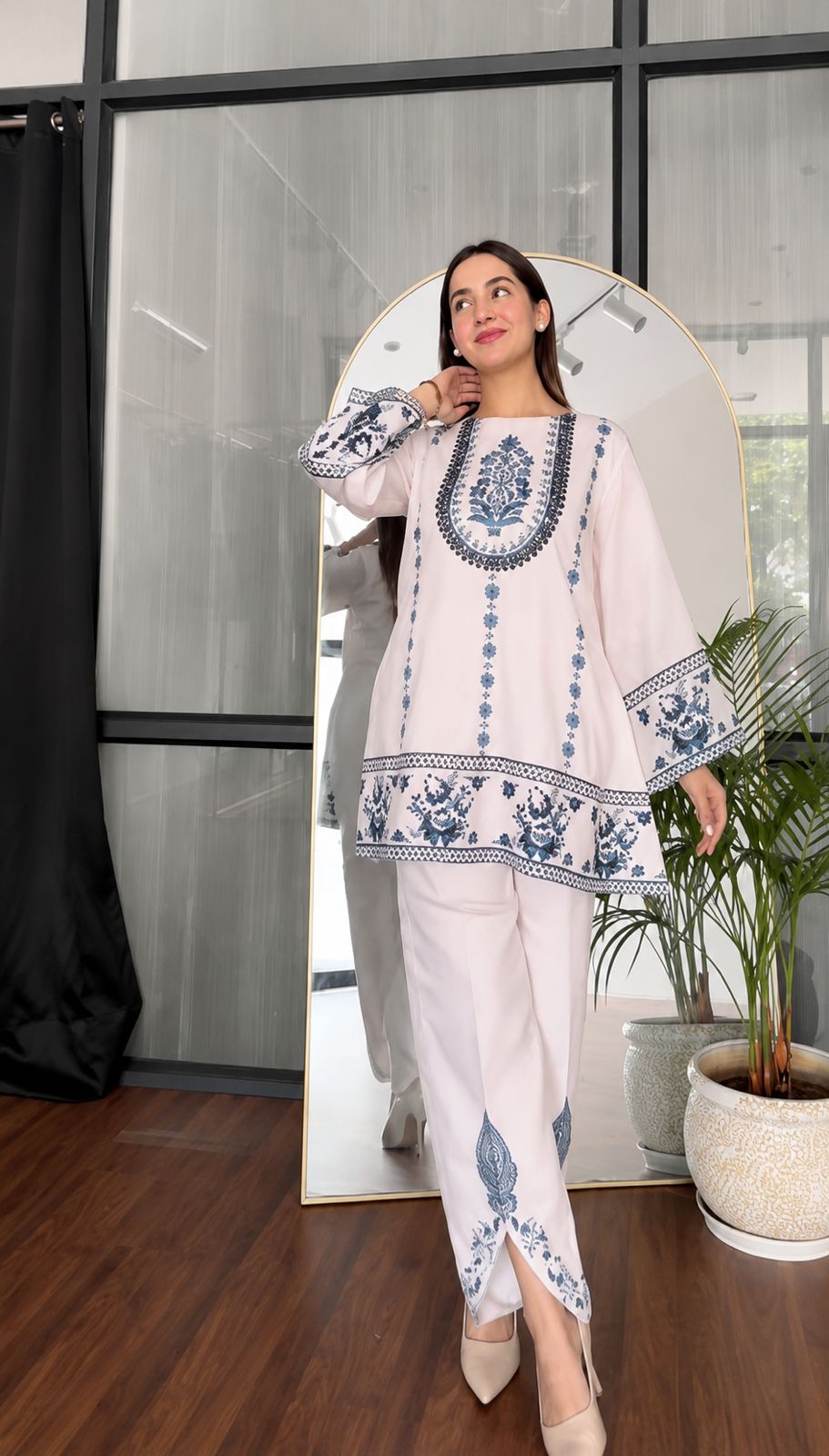 Kashmiri Paisley & Motif Co-ord